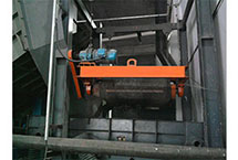 ���̰���